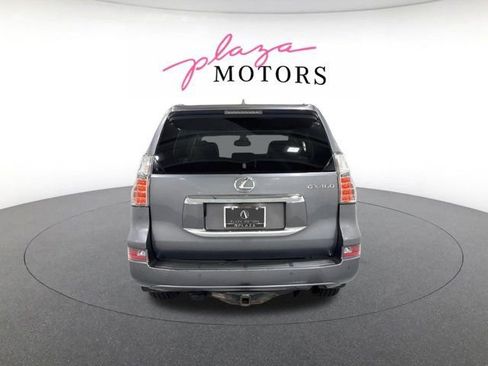 Used 2019 Lexus GX 460 Premium w/ Premium Package AWD/4WD image 5
