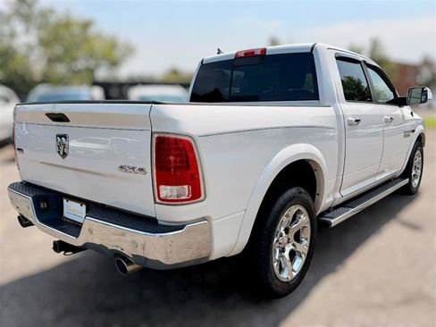 Used 2015 RAM 1500 Laramie w/ Convenience Group AWD/4WD image 4