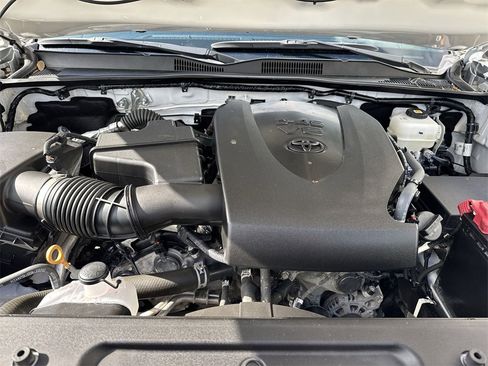 Used 2023 Toyota Tacoma TRD Off-Road image 59