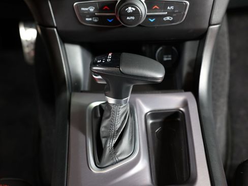 Used 2023 Dodge Charger Scat Pack RWD image 32