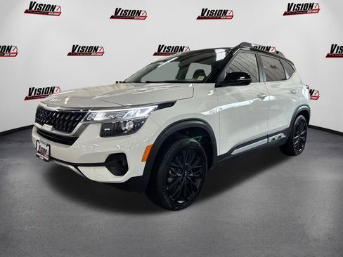 Used 2023 Kia Seltos Nightfall Edition image 1