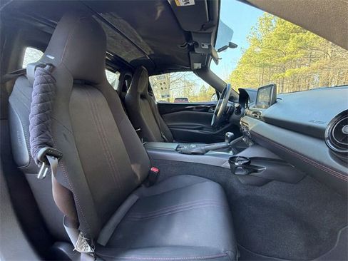 Used 2018 MAZDA MX-5 Miata RF Club image 27