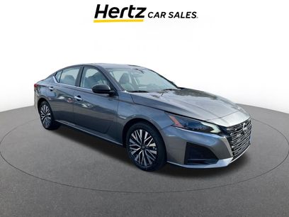 Used 2024 Nissan Altima 2.5 SV