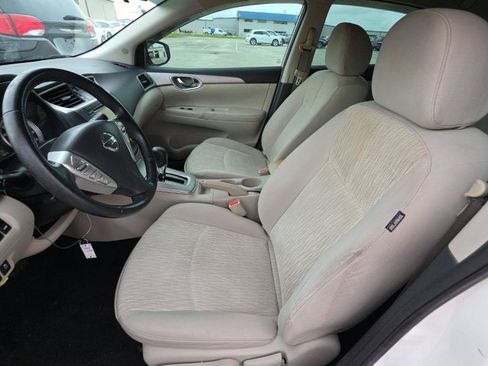 Used 2015 Nissan Sentra SV FWD image 9