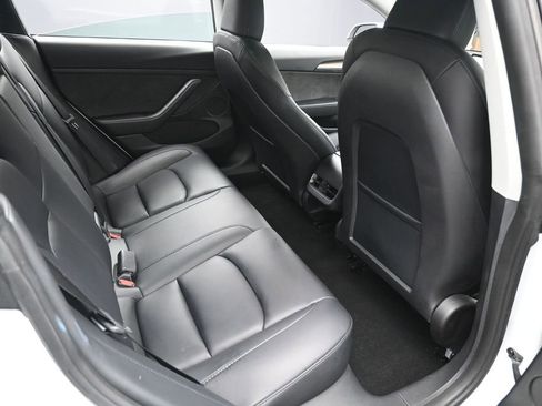 Used 2023 Tesla Model 3 Standard Range RWD image 32