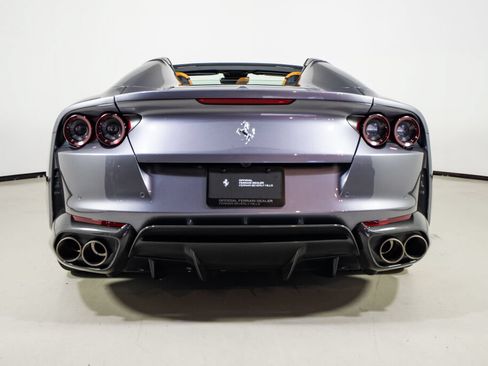 Used 2022 Ferrari 812 GTS RWD image 9