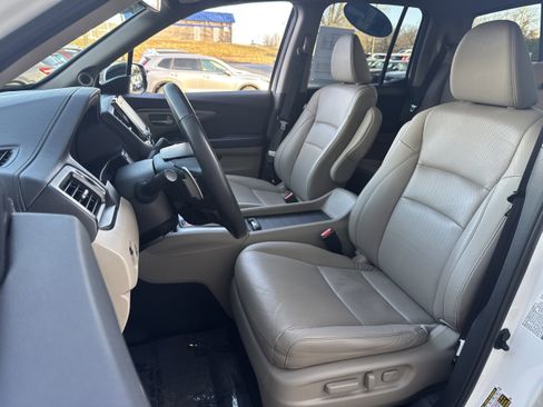 Used 2023 Honda Ridgeline RTL-E image 5