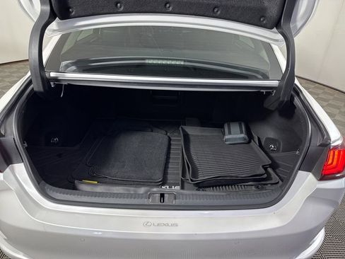 Used 2024 Lexus ES 350 w/ Accessory Package (Z2) FWD image 19