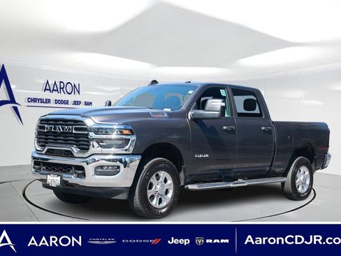 Used 2026 RAM 2500 Big Horn AWD/4WD image 1