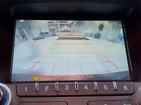 Used 2016 Chevrolet Equinox LTZ w/ Enhanced Convenience Package image 12