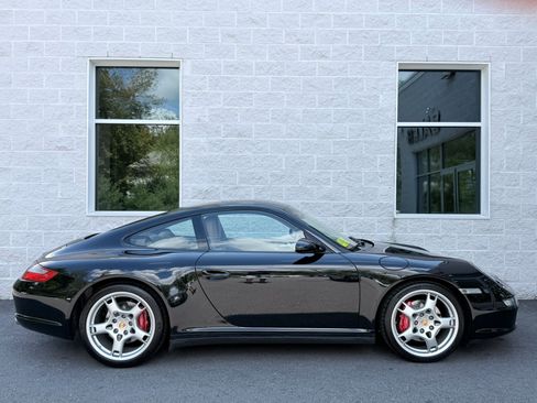 Used 2006 Porsche 911 Carrera 4S AWD/4WD image 32