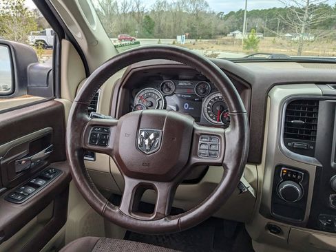Used 2016 RAM 1500 Big Horn image 24
