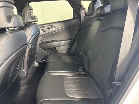 Used 2025 Kia Sportage X-Pro Prestige AWD/4WD image 24