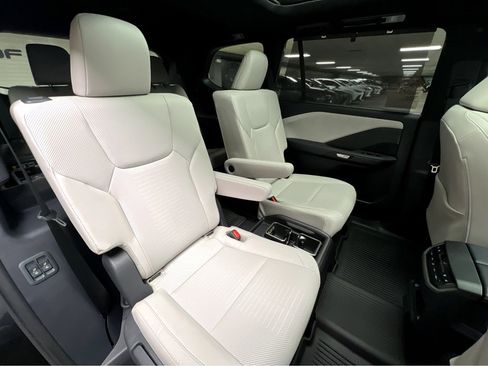 New 2026 Lexus TX 350 AWD image 23