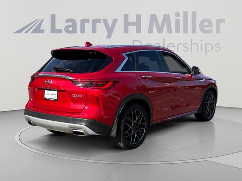 Used 2023 INFINITI QX50 Sensory AWD/4WD image 5