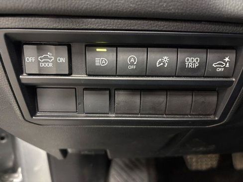 Used 2022 Toyota Tundra Limited AWD/4WD image 21