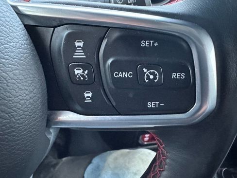 Used 2019 Jeep Wrangler Unlimited Rubicon w/ Advanced Safety Group image 15