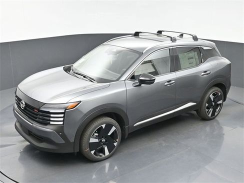 Used 2026 Nissan Kicks SR image 29