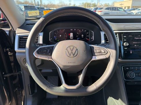 Used 2022 Volkswagen Atlas SE image 58