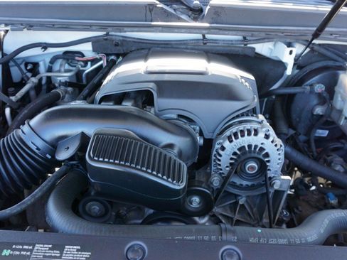 Used 2012 GMC Yukon XL Denali image 35