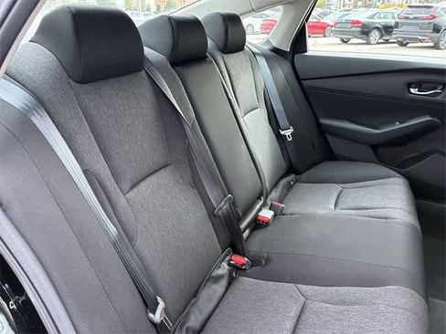 Used 2025 Honda Accord SE image 22