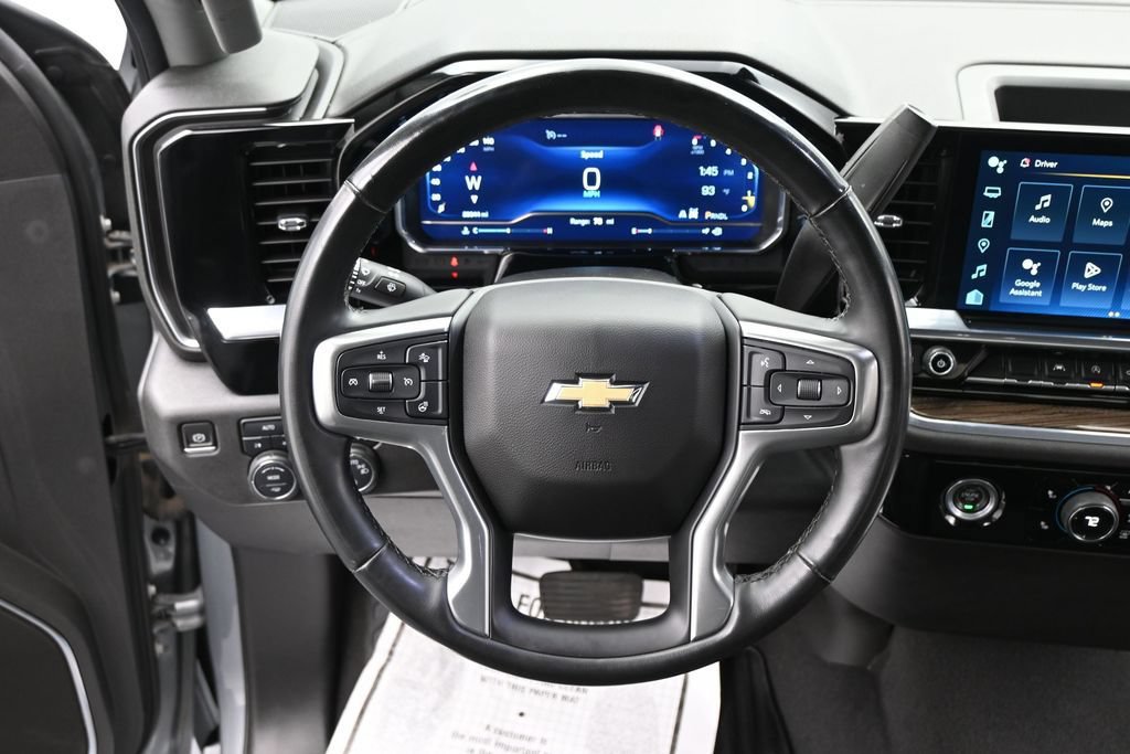 Used 2023 Chevrolet Silverado 1500 LT AWD/4WD image 23