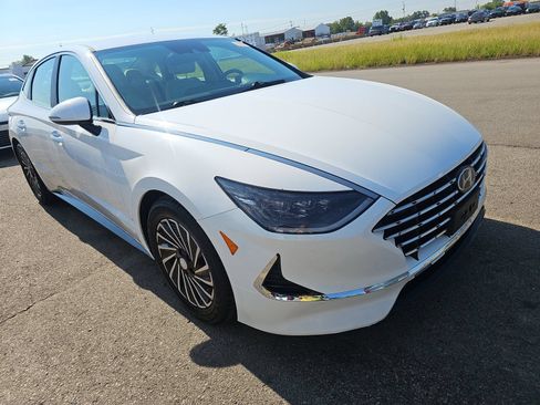 Used 2023 Hyundai Sonata SEL FWD image 4