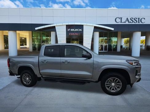 Used 2024 Chevrolet Colorado LT w/ LT Convenience Package RWD image 9