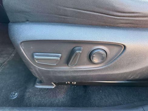 Used 2024 Toyota RAV4 XLE FWD image 17