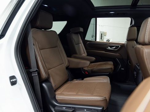 Used 2023 Chevrolet Tahoe High Country w/ Premium Package 2 image 24