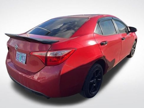 Used 2017 Toyota Corolla LE w/ Carpet Mat Package (TMS) image 8