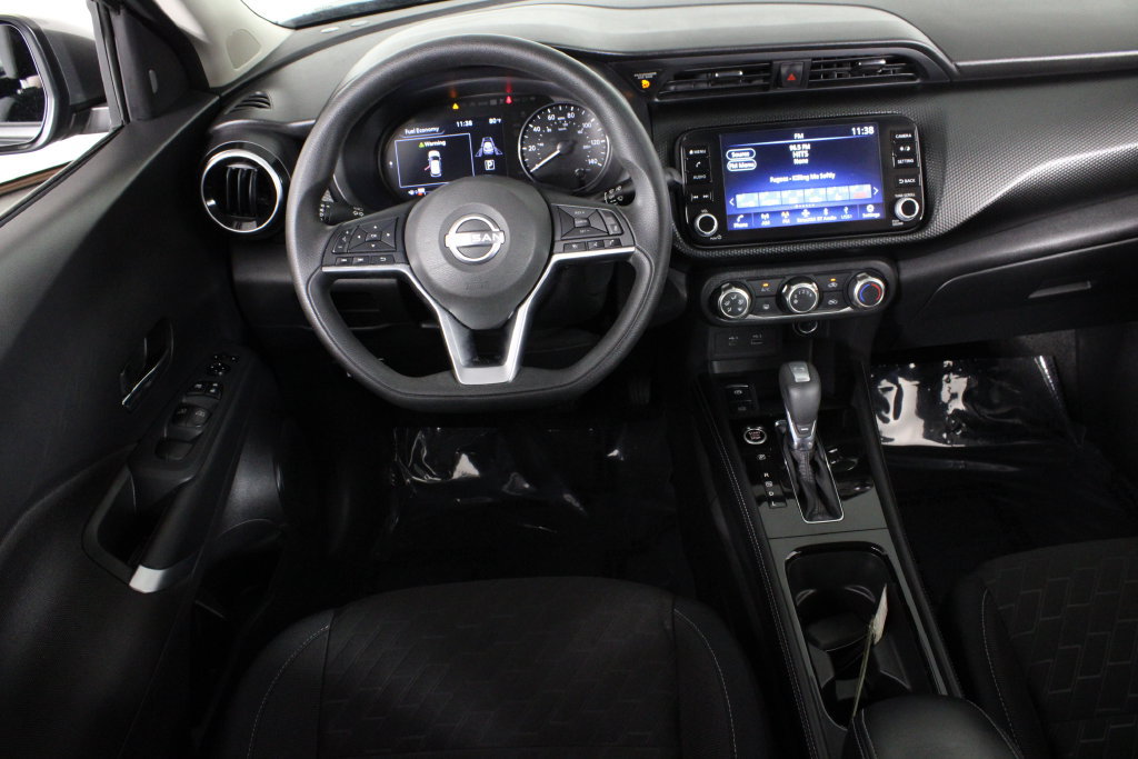 Certified 2023 Nissan Kicks SV FWD image 7