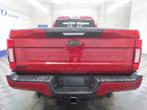 Used 2022 Ford F350 Lariat image 32