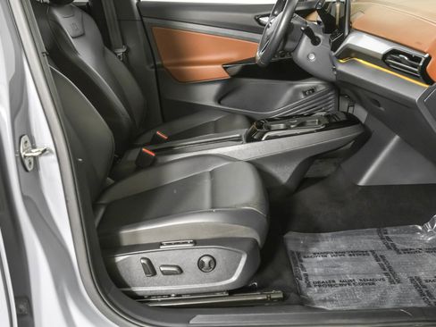 Used 2021 Volkswagen ID.4 Pro S image 47