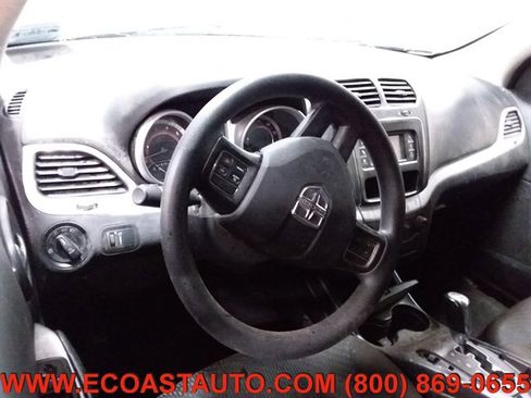 Used 2016 Dodge Journey SXT w/ Comfort/Convenience Group image 10