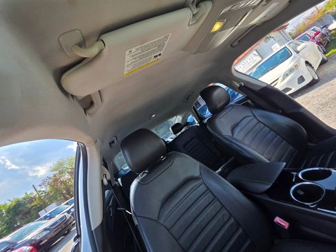 Used 2013 Ford Fusion SE image 22