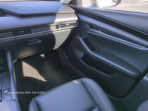 Used 2023 MAZDA MAZDA3 s image 17
