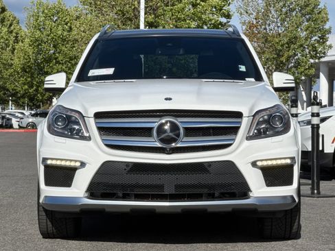 Used 2015 Mercedes-Benz GL 63 AMG 4MATIC image 5