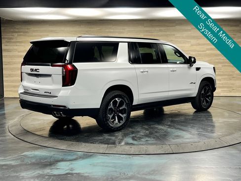 Used 2026 GMC Yukon XL AT4 w/ AT4 Premium Plus Package AWD/4WD image 14