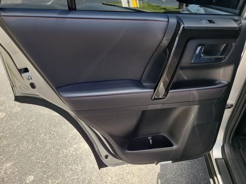 Used 2023 Toyota 4Runner TRD Off-Road Premium w/ Moonroof Package AWD/4WD image 13