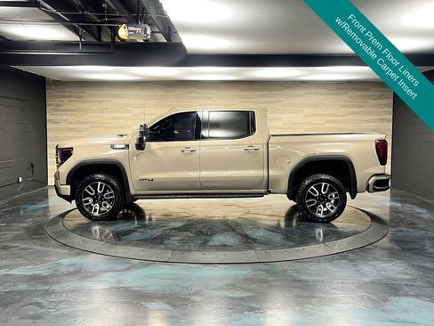 Used 2023 GMC Sierra 1500 AT4 w/ AT4 Premium Package AWD/4WD image 29