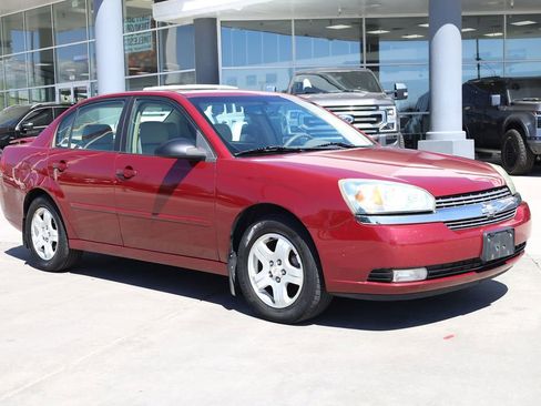 Used 2004 Chevrolet Malibu LT w/ Preferred Equipment Group FWD image 8
