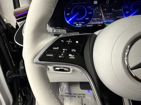 Certified 2023 Mercedes-Benz EQS 580 4MATIC SUV image 30