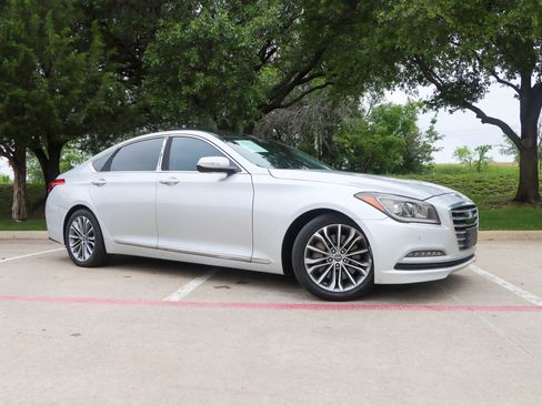 Used 2016 Hyundai Genesis 3.8 w/ Option Group 03 image 1