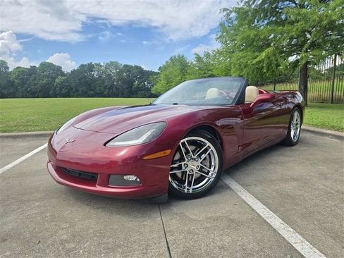 Used 2007 Chevrolet Corvette Convertible w/ Preferred Equipment Group RWD image 16
