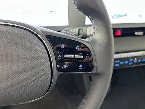 Used 2024 Hyundai Ioniq 5 Limited image 16
