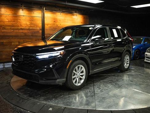 Used 2023 Honda CR-V EX-L image 2