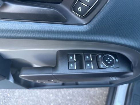 New 2025 Ford Maverick XL image 13