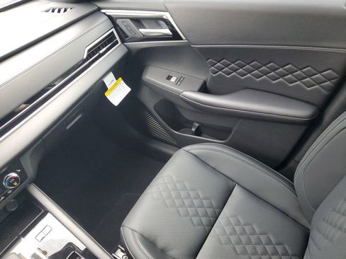 New 2025 Mitsubishi Outlander SEL Black Edition image 12