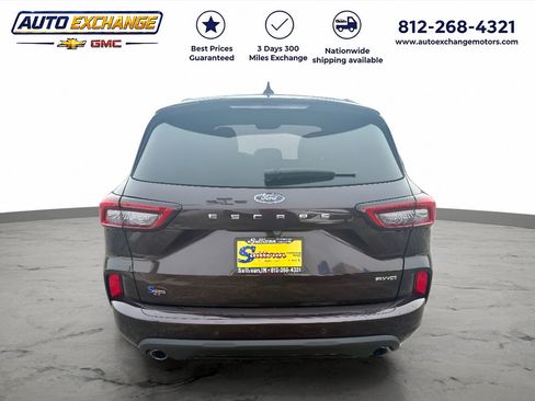 Used 2023 Ford Escape ST-Line Select w/ Tech Pack #1 AWD/4WD image 4